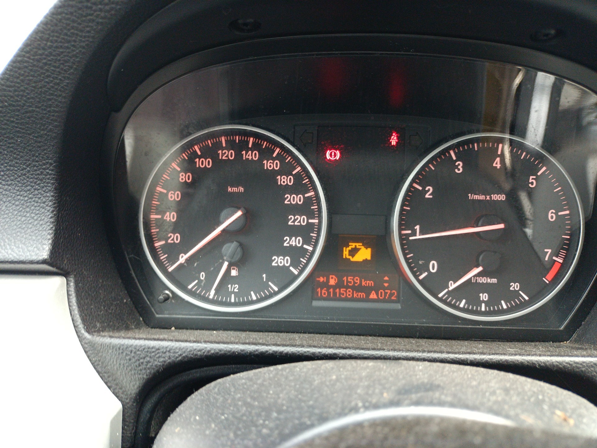 Wskazania deski rozdzielczej - BMW 3