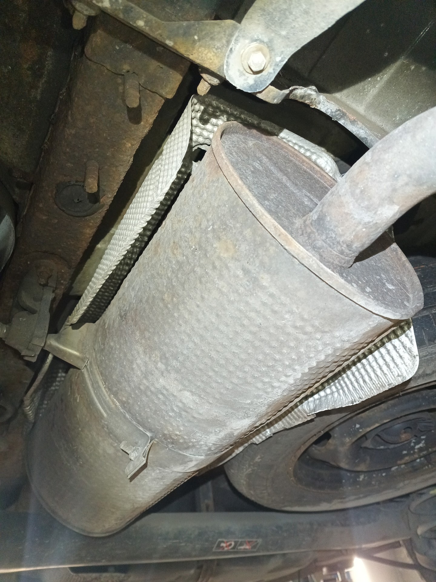 Stan układu wydechowego - PEUGEOT 307 SW