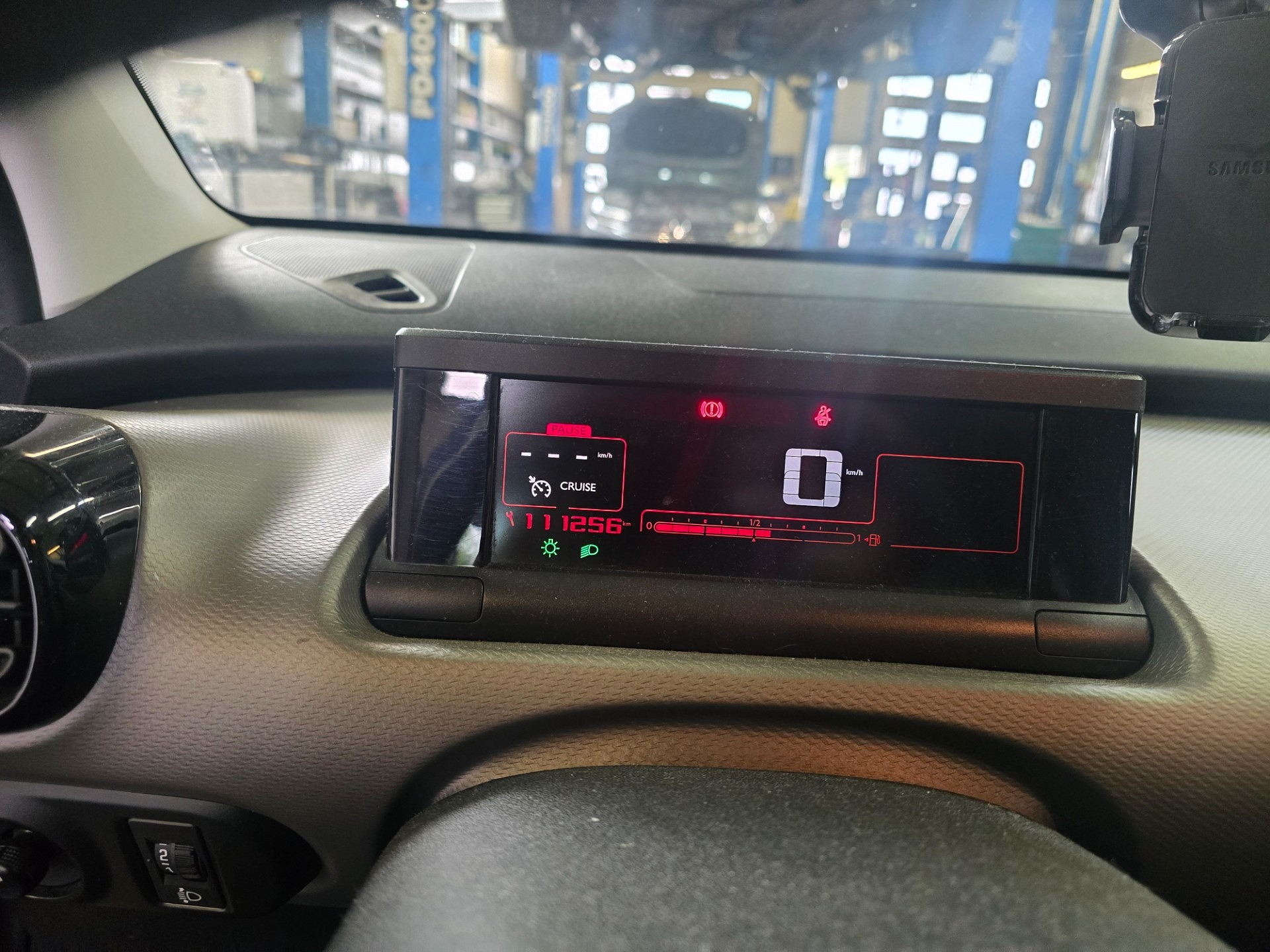 Komunikaty na desce rozdzielczej - CITROËN C4 CACTUS
